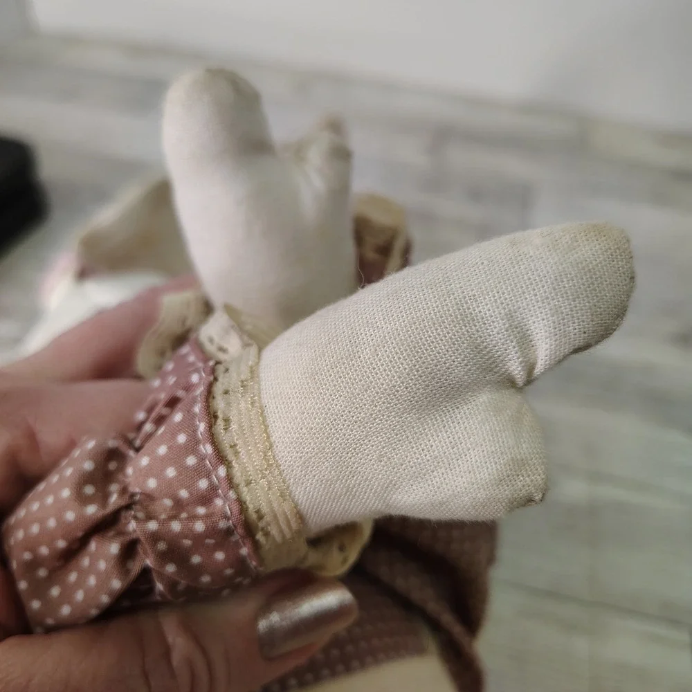 Vtg Country Style‎ Fabric Bunny Rabbit Muslin Doll 17" Tall Decor Cottagecore - Picture 11 of 14